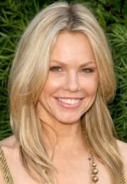 Andrea Roth