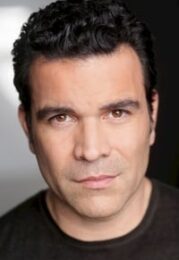 Ricardo Chavira