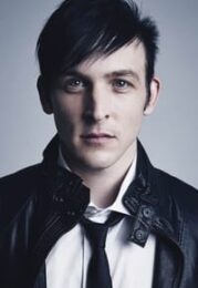 Robin Lord Taylor